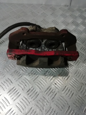 Суппорт тормозной передний правый Cadillac CTS 2002-2007 19207442; 1722285; 18FR2218