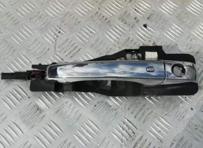 Ручка двери передней левой наружная Jeep Grand Cherokee wk2 2010-2017; 4589881AF; 4589881AH