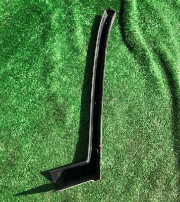 Расширитель арки передний левый Hummer H2 2003-2009 15132309 ; 15188453 ; 15192780 ; 15200462 ; 15065772