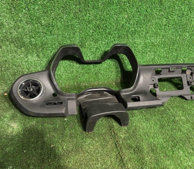 Панель в торпедо Chevrolet Camaro 2016-2024 84225815 ; 84070124 ; 84078027 ; 84001911 ; 84016137 ; 84078027 ; 23374228