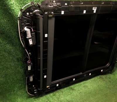 Люк Chevrolet Suburban / Escalade 2021-н.в. 84854203 ; 84636410 ; 84751119 ; 84947927 ; 84810473 ; 84908474 ; 84810475 ; 84686584 ; 84854219 ; 84871907 ; 84686583