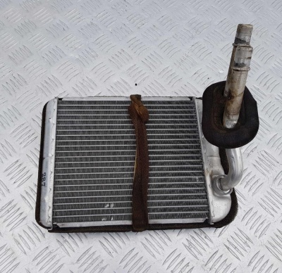 Радиатор отопителя Chevrolet Tahoe 1999-2006 89018297; 52473322; 52473326