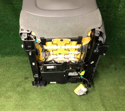 Сиденье пассажирское Chevrolet Tahoe 2015 23362912 ; 23273092