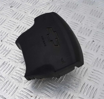 Подушка безопасности в рулевое колесо Chevrolet Tahoe 2003-2006 15118212; 15095374