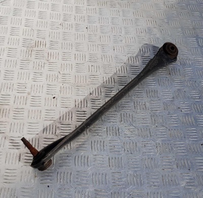 Рычаг подвески задний верхний правый Ford Escape 2000-2007 2L84 5B672 AA; YL8Z 5500 AA