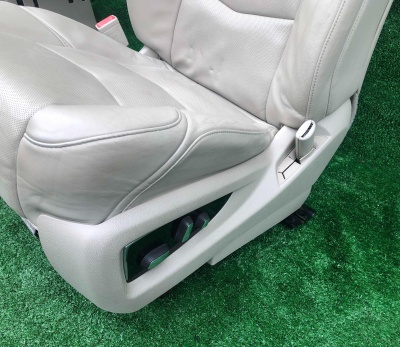 Сиденье водительское Cadillac Escalade 2015 23362778