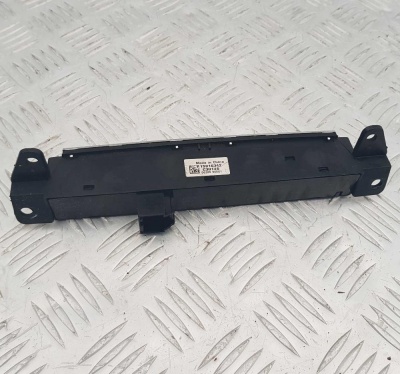 Кнопки многофункциональные Cadillac Escalade 2006-2014 15916342; 10374536