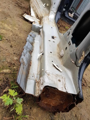 Лонжерон передний правый с центральной стойкой Ford Explorer 5 2011-2016