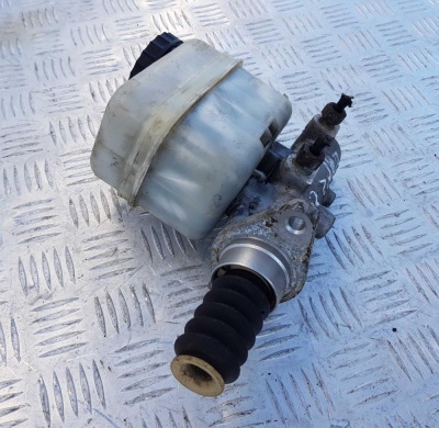 Главный тормозной цилиндр/ГТЦ Ford Expedition 2003-2006 2L1Z 2140 CB