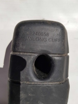 Патрубок воздушного фильтра Chevrolet Camaro 2009-2015 92229094; 92240658