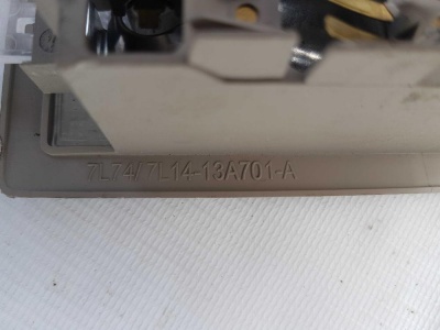 Потолочный плафон среднего ряда Ford Expedition 2007-2017 7L1Z 13A701 AA; 7L14 13A701 A