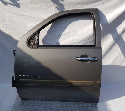 Дверь передняя левая Chevrolet Tahoe 2006-2014 22892591