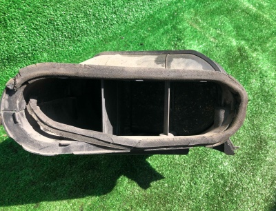 Корпус воздушного фильтра Hummer H2 2003-2009 19153610 ; 88963683 ; 15059590