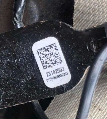 Замок ремня безопасности пассажирский Cadillac Escalade / Tahoe 2015-2020 84600009 ; 19303146 ; 23142993