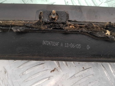 Стекло задней форточки правое Chrysler PT Cruiser 2000-2010 5257960AD/AE/AF/AG; 4724702AD/AE/AF