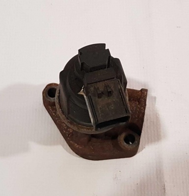 Клапан рециркуляции выхлопных газов/EGR Jeep Commander 2005-2010 53034073AC;  53034194AA