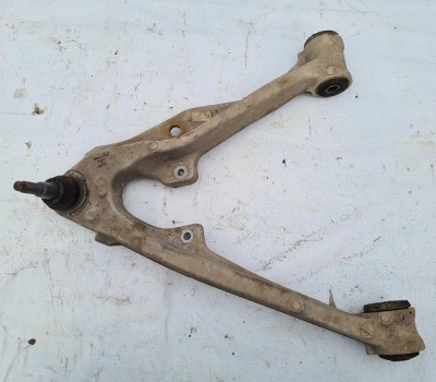 Рычаг подвески передний нижний левый Chevrolet Tahoe/Escalade 2015-2020 84114505; 22853473; 22994468; 23420261