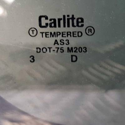 Стекло задней форточки левое Ford Expedition 2003-2006 2L1Z 7829701; 2L14 7829601; 6L1Z 7829701