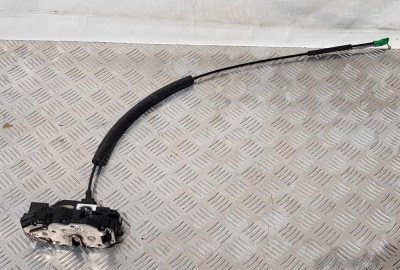 Замок двери пассажирский Chevrolet Camaro 2009-2015 13579523; 13579524