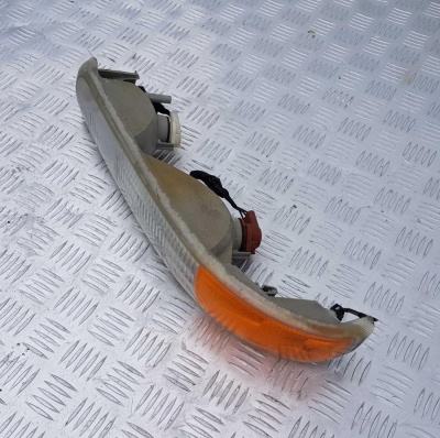 Габарит/Указатель поворота левый Chevrolet Tahoe 1999-2006 15199558; 16526123; 16526063; 16525193; 16525191