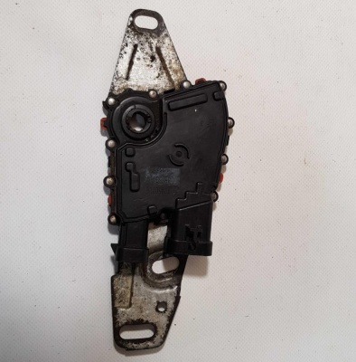 Датчик парк - нейтрали Chevrolet (General Motors) 12450016; 24229422; 11516081; 12450014