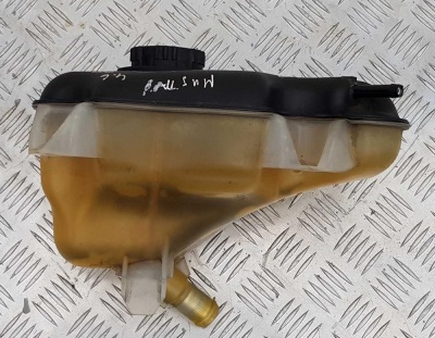 Расширительный бачок Ford Mustang 2004-2014 4R33 8A080 AE