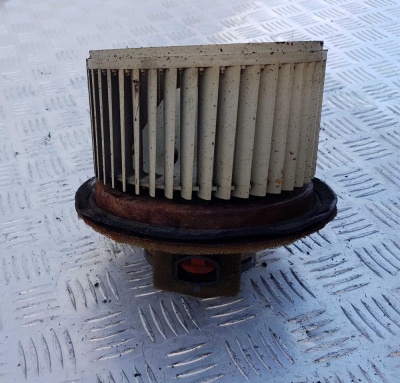 Мотор отопителя Ford Escape 2000-2007 2L8H 19805 AA; 5L8Z 19805 AA