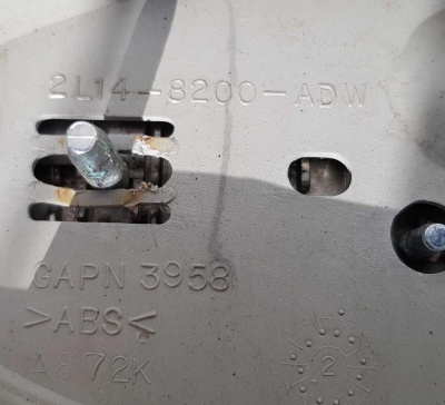 Решетка радиатора Ford Expedition 2003-2006 2L1Z 8200; 2L14 8200 ADW