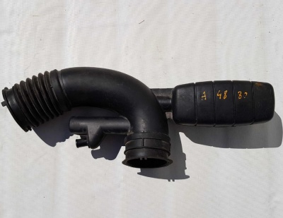 Патрубок воздушного фильтра Chevrolet Camaro 2009-2015 92229094; 92240658