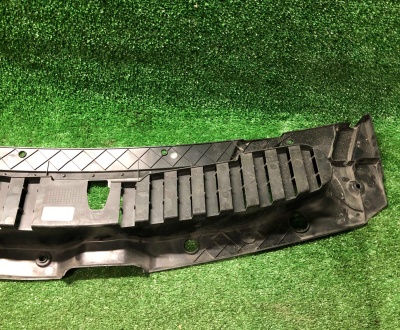 Панель/Кожух замка капота Chevrolet Tahoe / Escalade 2021-н.в. 84775412 ; 84248794