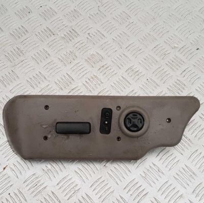 Блок регулировки положения сидения водительского Chevrolet Tahoe 1999-2006 88941682; 12450166; 11609465