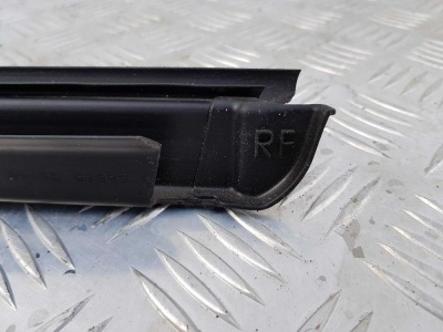 Бархотка/Уплотнитель стекла двери передней правой внутренний Ford Explorer 5 BB53 7821434; BB5Z 7821456
