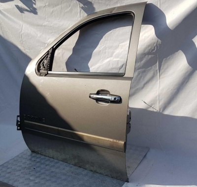 Дверь передняя левая Chevrolet Tahoe 2006-2014 22892591