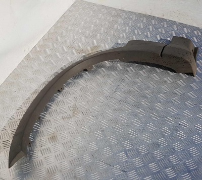 Молдинг/Накладка крыла переднего левого Ford Escape 2000-2007 YL8Z 16039; YL84 16A075