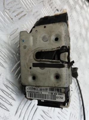 Замок двери передней правой Jeep Grand Cherokee 2010-2017; 4589924AE; 4589924AF