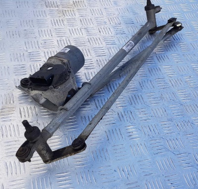 Трапеция стеклоочистителя с мотором Ford Escape 2007-2012 8L8Z 17508 A; 8L84 17500 AC; 9L8Z 17566 A; 8L8Z 17508 C