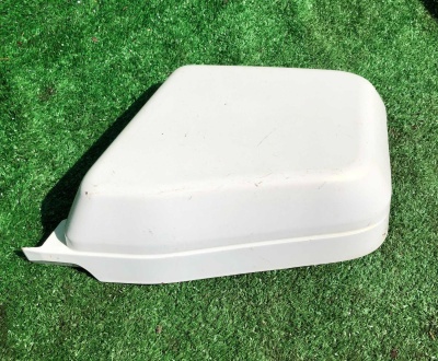 Накладка правая планки лобового стекла Hummer H2 2003-2009 15135994 ; 15063037 ; 15163006 ; 15135986 ; 15162994 ; 15135986 ; 15163000 ; 15162996 ; 15163004