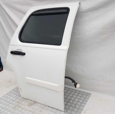 Дверь задняя правая Chevrolet Tahoe 2006-2014 22892598; 20969012; 20758528; 25961381; 25912670; 25904215; 15228587; 25837215