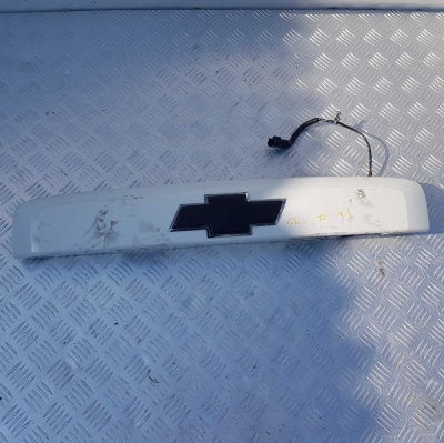 Планка подсветки номерного знака (без камеры) Chevrolet Tahoe 2006-2014 22777529; 15915676; 15834799; 15262836; 15137436