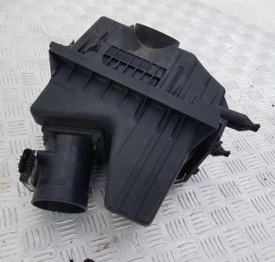 Корпус воздушного фильтра Ford Escape 2000-2007 5L8U 9661 BB; 44ZH 1779; VP5L8U 9643 BA; 7L8Z 9600 BBRM