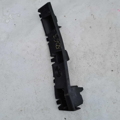 Кронштейн порога передний левый Ford Mustang 2015-2020 FR3Z 16A076 B; FR3B 16C067 AA/AB/AC