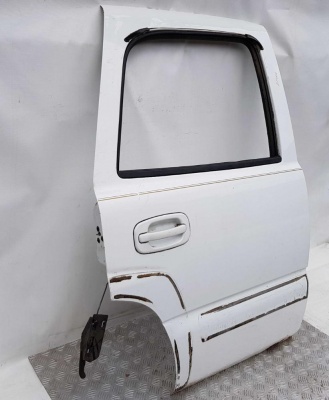 Дверь задняя правая Chevrolet Tahoe 1999-2006 89023020