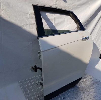 Дверь задняя левая Cadillac SRX 2009-2016 23274199