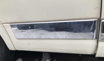 Накладка наружняя нижняя задней правой двери Lincoln Navigator 2007-2014 7L7Z 7825556 A/AJ ; 7L74 7821048 CA/AD/AE