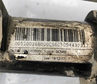 Амортизационная стойка передняя левая Jeep Renegade 2015-2023 00520361820 ; 68304333AA