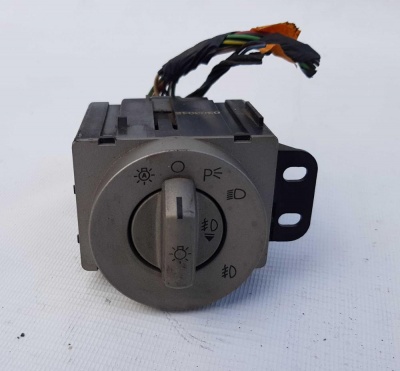 Переключатель головного света Lincoln Navigator 2002-2006 2L7Z 11654 AAA