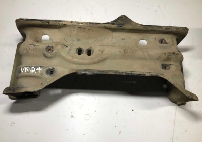 Кронштейн КПП Jeep Grand Cherokee WK2 2014-2015 68110245AE