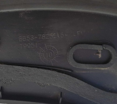 Накладка стойки двери задней левой Ford Explorer 5 BB5Z 7825505; BB53 7825515