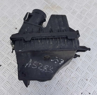 Корпус воздушного фильтра Ford Escape 2000-2007 5L8U 9661 BB; 44ZH 1779; VP5L8U 9643 BA; 7L8Z 9600 BBRM