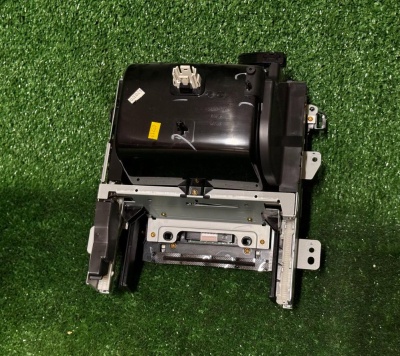 Панель управления аудиосистемой Chevrolet Tahoe 2015-2020 23235639 ; 23176295 ; 23445963 ; 23497877